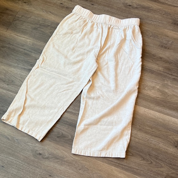 Women's Croft & Barrow® Pull-On Wide Leg Crop Pants linen blend size L beige - Picture 4 of 5